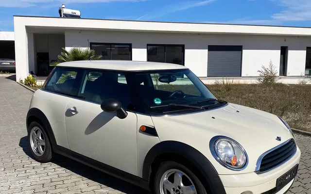 MINI 3 Portas