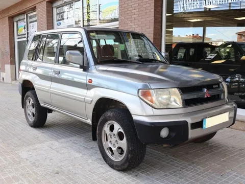 MITSUBISHI Montero Montero iO 1.8 MPI
