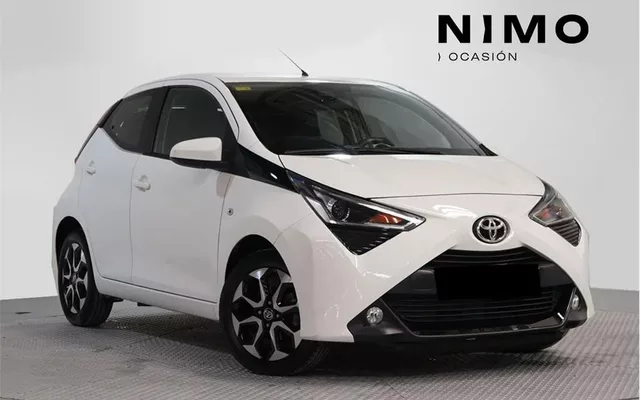 TOYOTA Aygo Aygo 70 x-play