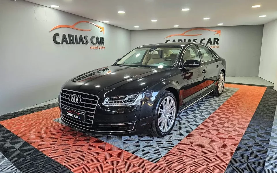 Audi A8