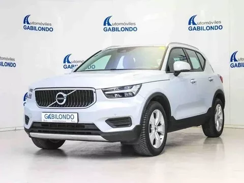 VOLVO XC40 XC40 T2 Momentum Aut.