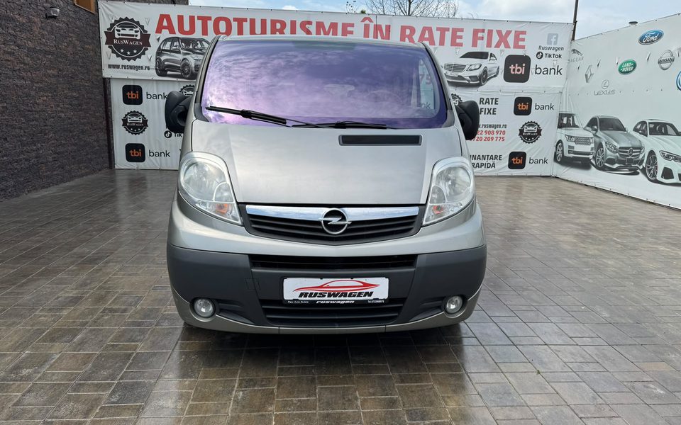 Opel VIVARO 2013 2.0 DIESEL EURO 5