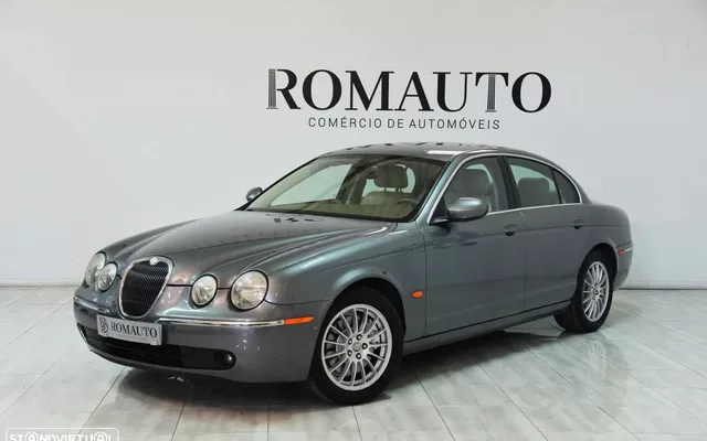 Jaguar S-Type 2.7 D V6 Executive Auto.