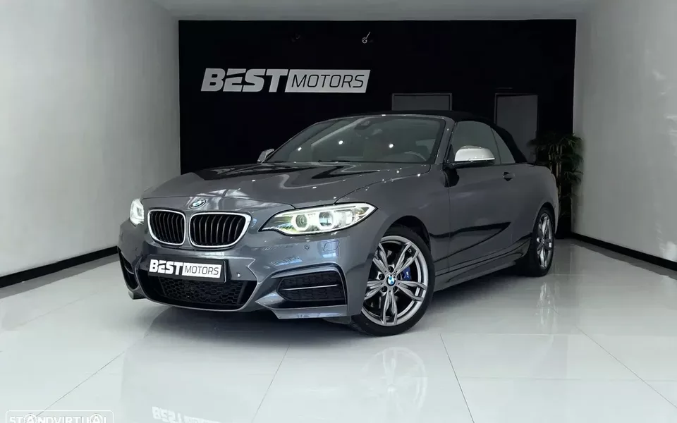 BMW M240i xDrive Auto
