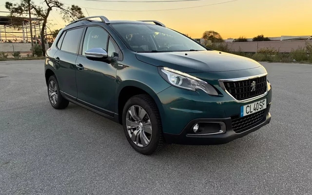 Peugeot 2008 PureTech 82 Style