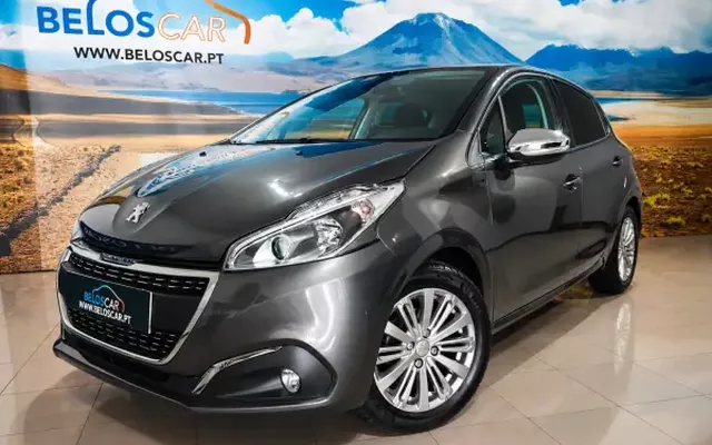 Peugeot 208 2019 1.2 PureTech Signature