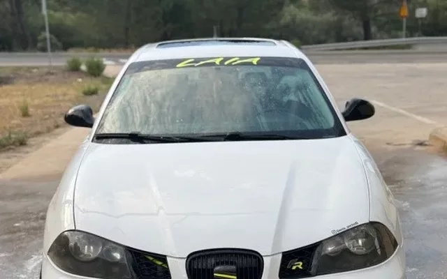 SEAT Ibiza Ibiza 1.8 20 VT FR - 5500€ en