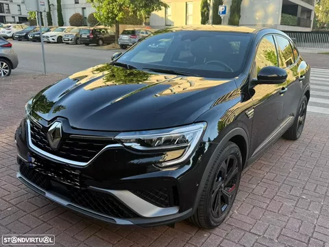 Renault Arkana 1.6 E-Tech R.S.Line