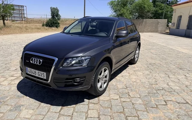AUDI Q5 Q5 3.2 FSI quattro S-Tronic