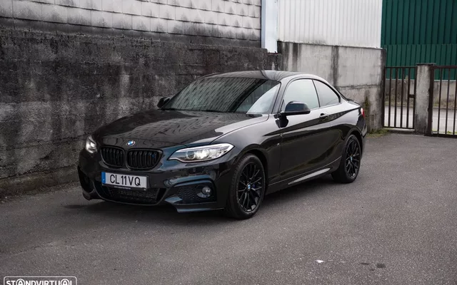 BMW 225