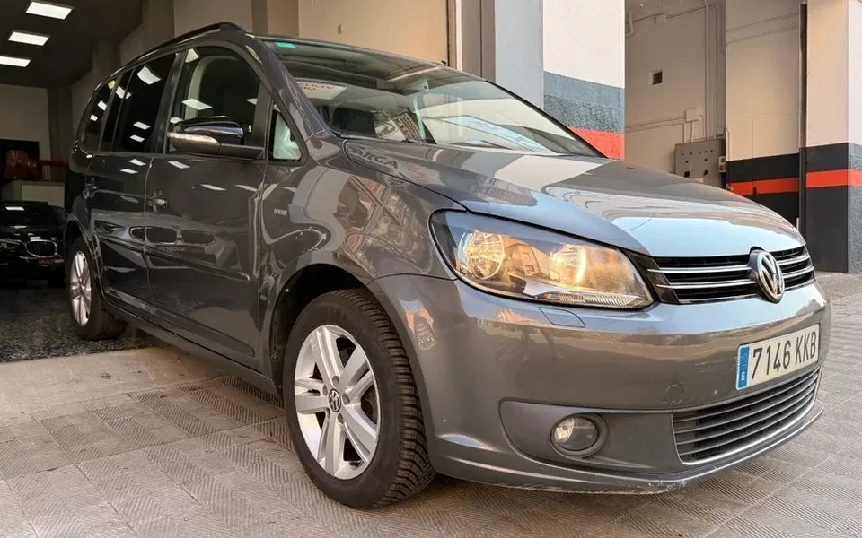 VOLKSWAGEN Touran Touran 1.6TDI Edition 105