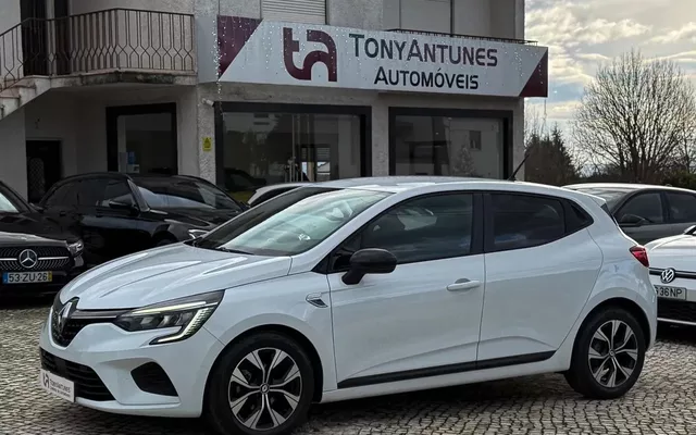 Renault Clio 1.0 TCe Intens Bi-Fuel