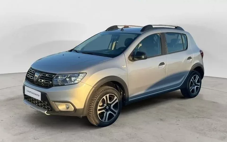 DACIA Sandero 1.5 BLUE DCI STEPWAY COMFORT 70KW 95 5P - 11990€ en Donosti