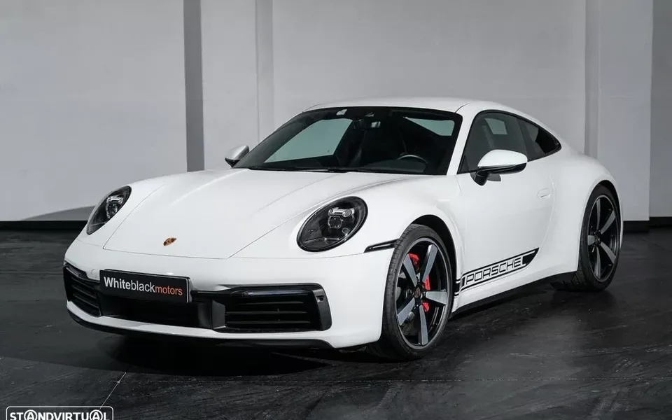 Porsche 911 (992) Carrera 4 PDK