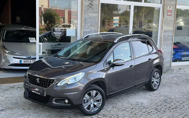 Peugeot 2008 1.2 PureTech Style