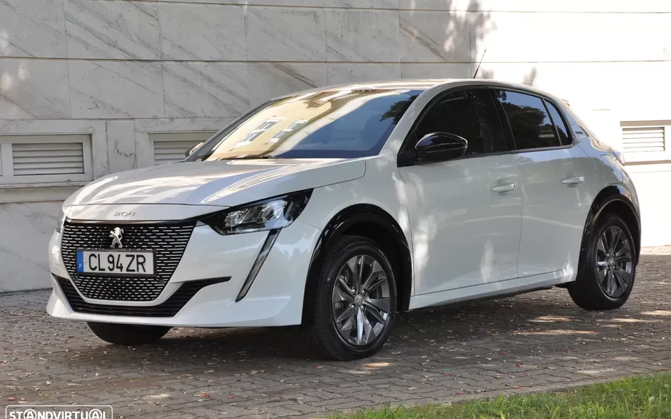Peugeot e-208 E-Style