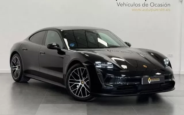 PORSCHE Taycan TAYCAN