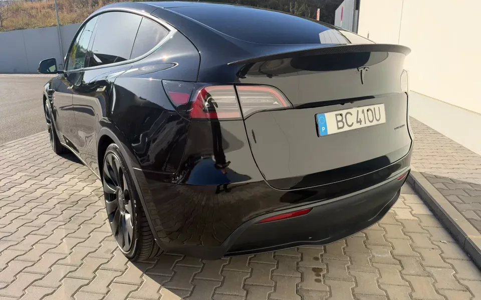 Tesla Model Y Long Range Tração Integral
