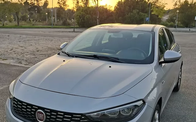 Fiat Tipo 1.3 M-Jet Lounge