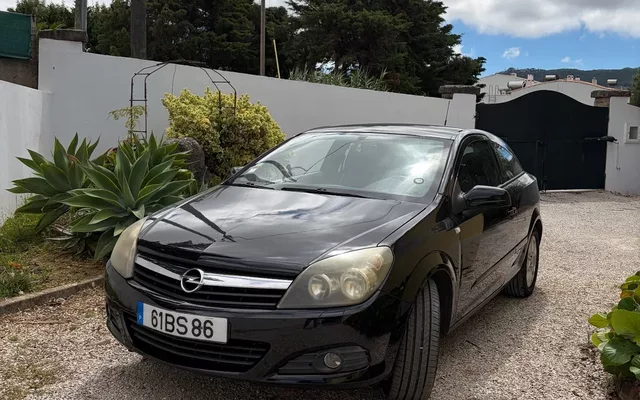 Opel Astra GTC 1.3 CDTi