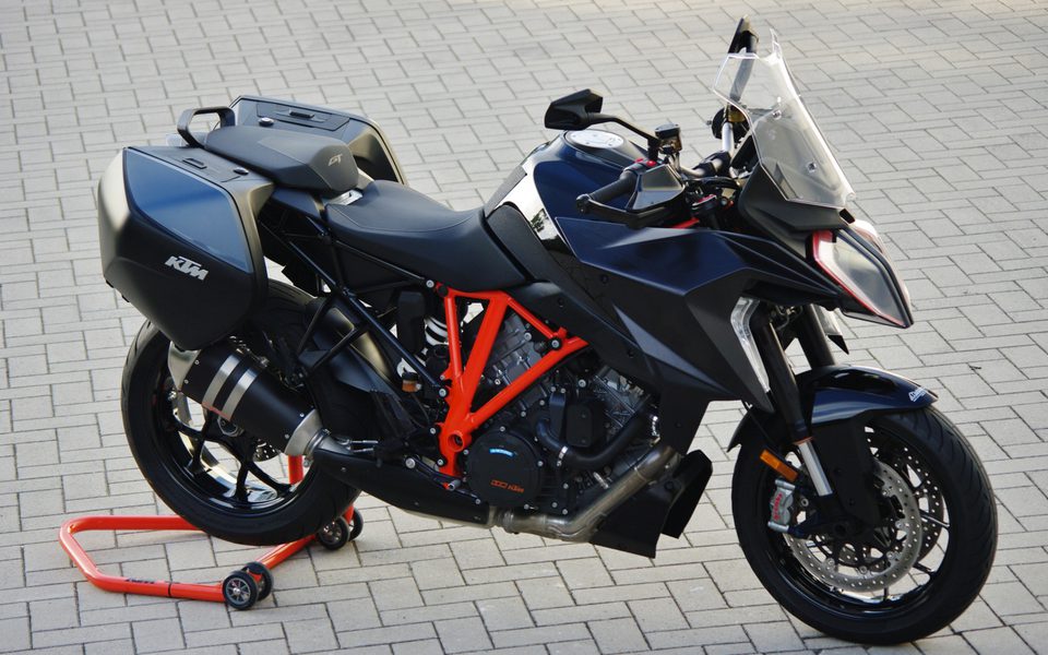 KTM 1290 Super Duke GT