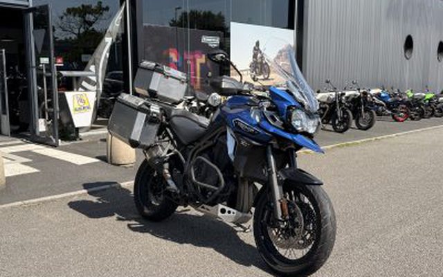 BMW S 1000 XR S1000XR finition pro akrapovic | Village motos