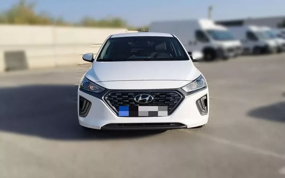HYUNDAI Ioniq 1.6 GDI HEV DCT Klass