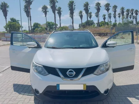 Nissan Qashqai 1.6 dCi Tekna Premium Alcantara RS Xtronic