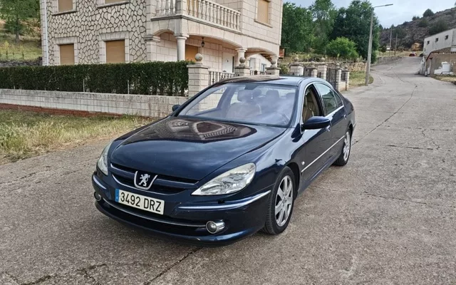 PEUGEOT 607 607 3.0 V6 Pack Diamante Aut.