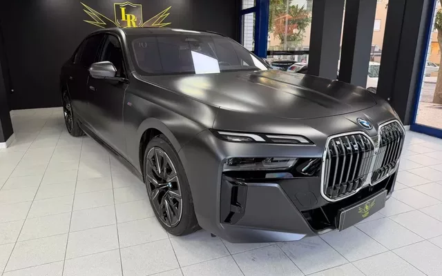 BMW i7 eDrive50 Pack Desportivo M