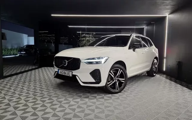 Volvo XC 60 2022 2.0 T6 PHEV R-Design AWD