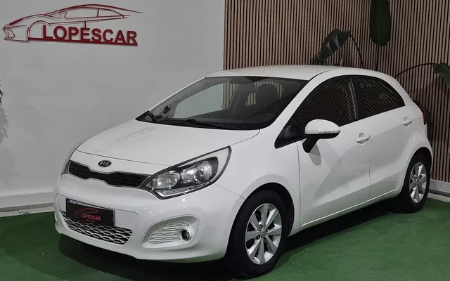 Kia Rio 1.2 CVVT LX