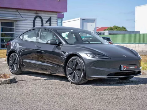 Tesla Model 3 Long Range Tração Integral