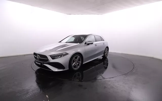 Mercedes-Benz Classe A - 180 d AMG Advanced Plus Cx. Aut. GPS / Vidros Escurecidos / Pack Premium / JLL