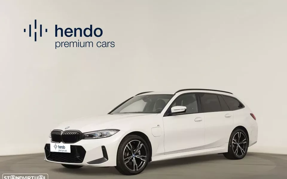 BMW 330 e Pack Desportivo M Auto
