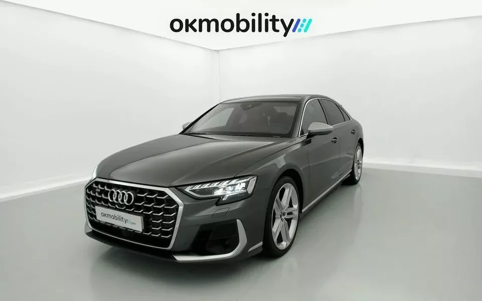 AUDI A8 4.0 TFSI quattro tiptronic