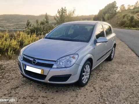 Opel Astra 1.3 CDTI Elegance