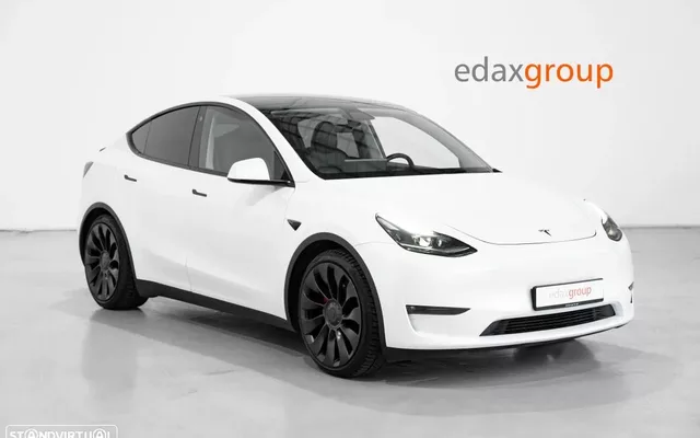 Tesla Model Y Performance Dual Motor AWD