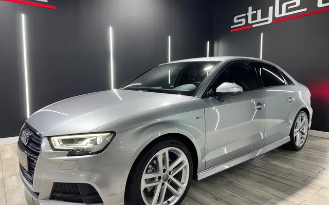 AUDI A3 A3 Sedán 30 TFSI S Line S tronic 85kW