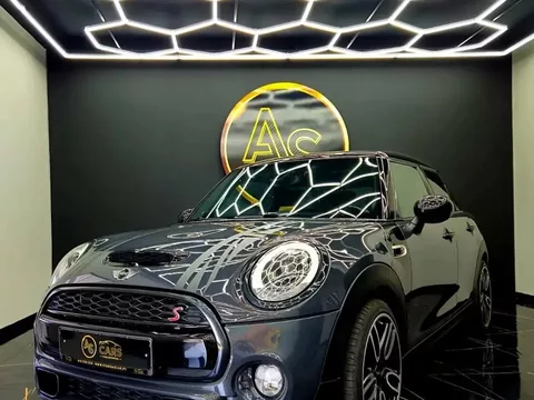 MINI 5 Portas Cooper S Aut.