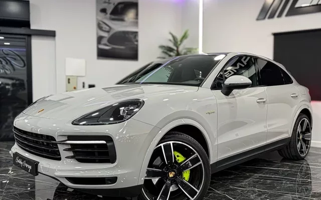 PORSCHE Cayenne Cayenne E-Hybrid Coupé Aut.