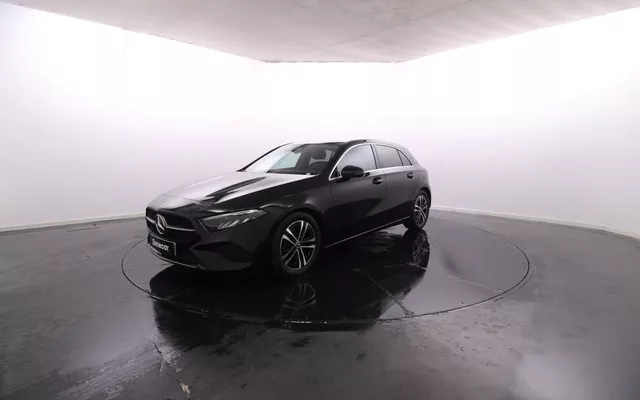 Mercedes-Benz Classe A - 200 Progressive Advanced Cx. Aut. / Vidros Escurecidos