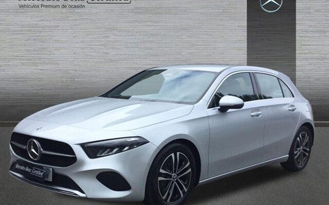 MERCEDES-BENZ Clase A 200 d Compacto