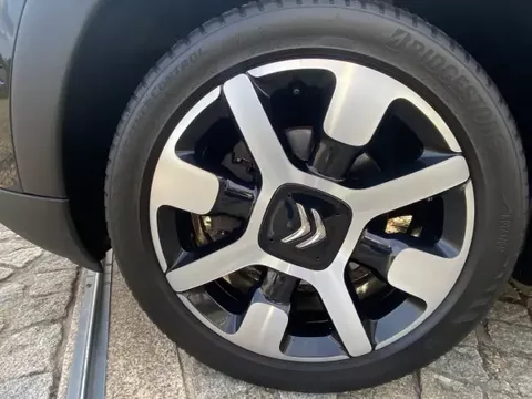 Citroën C4 Cactus 2019 1.2 PureTech Shine EAT6