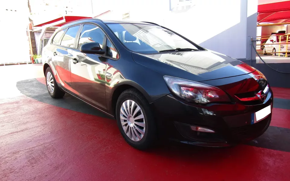 Opel Astra Sports Tourer