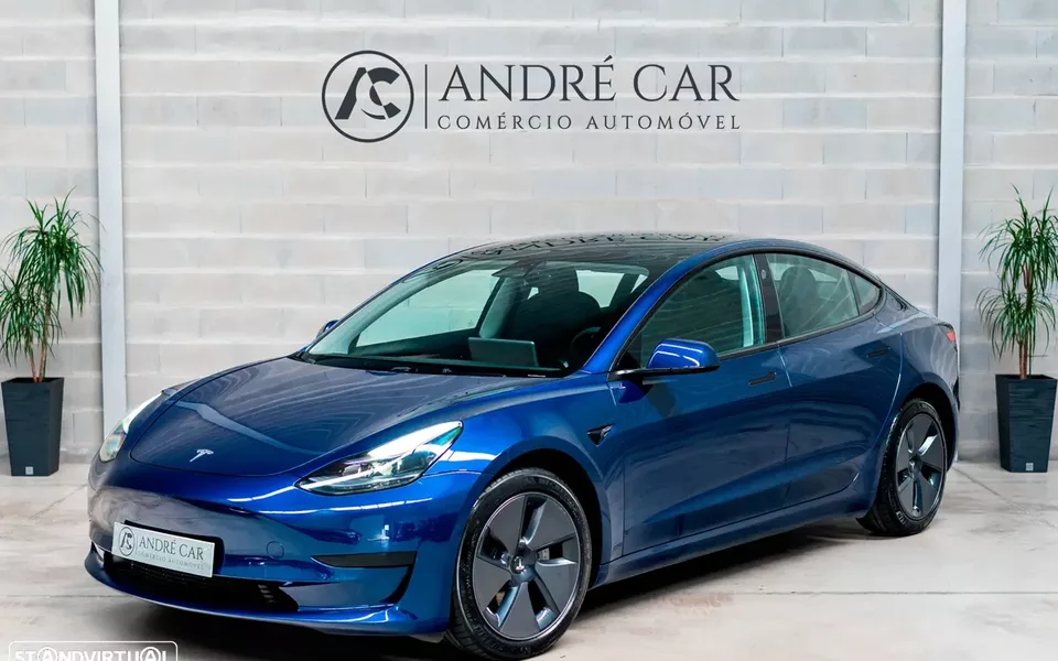 Tesla Model 3 Standard Range Plus RWD