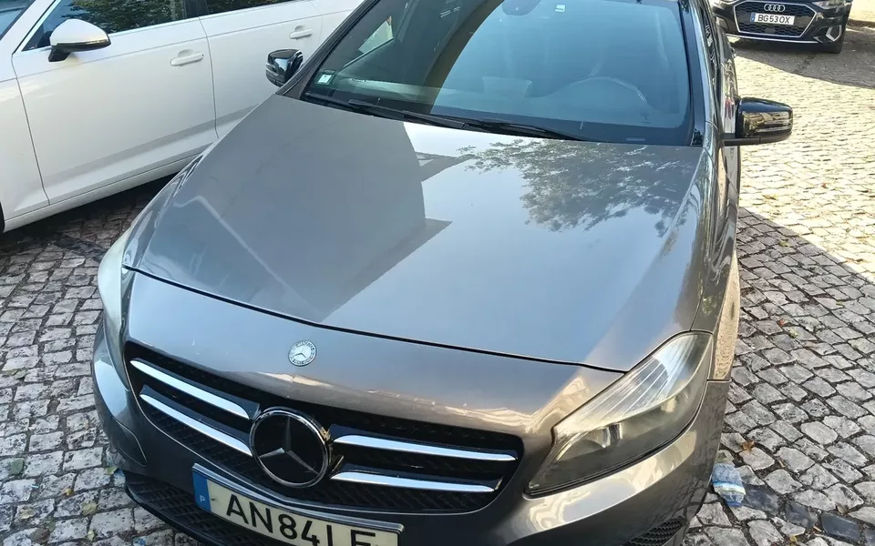 Mercedes-Benz A 180 CDI (BlueEFFICIENCY) 7G-DCT Style