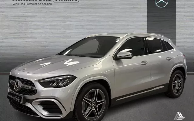 MERCEDES-BENZ Clase GLA CLASE GLA 200 D - 43900€ en Lugo