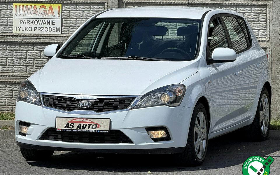Kia Cee'd I 1.6dm³ 90KM