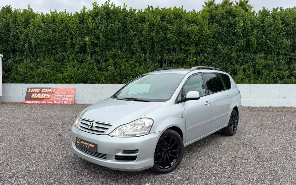 Toyota Avensis Verso 2.0 D-4D